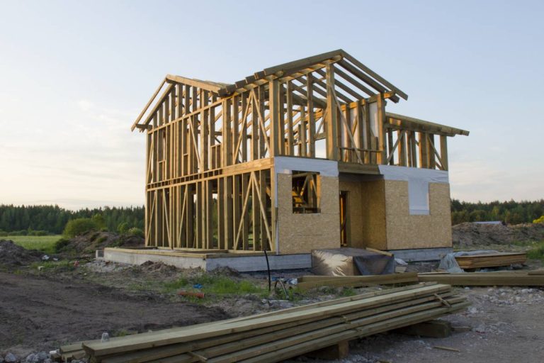 Les bonnes pratiques pour réussir une maison à ossature bois